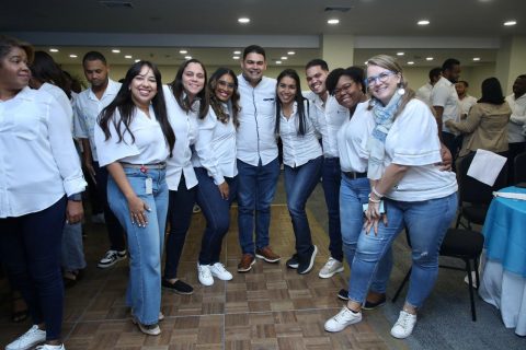 Todos a bordo
